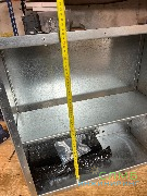 Гермовводы SideBOX / АКБ-Пост — специальные уплотненные вводы для кабелей сохраняют герметичность корпуса (IP54) и защищают место подключения от пыли и влаги, продлевая срок службы соединений.